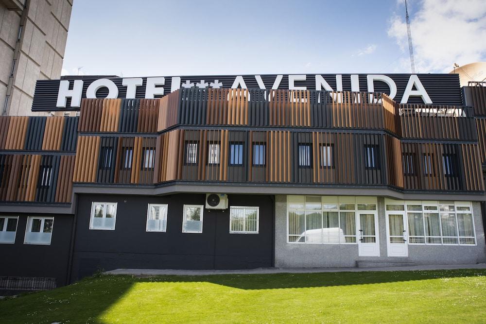 Hotel Avenida A Coruna Bagian luar foto